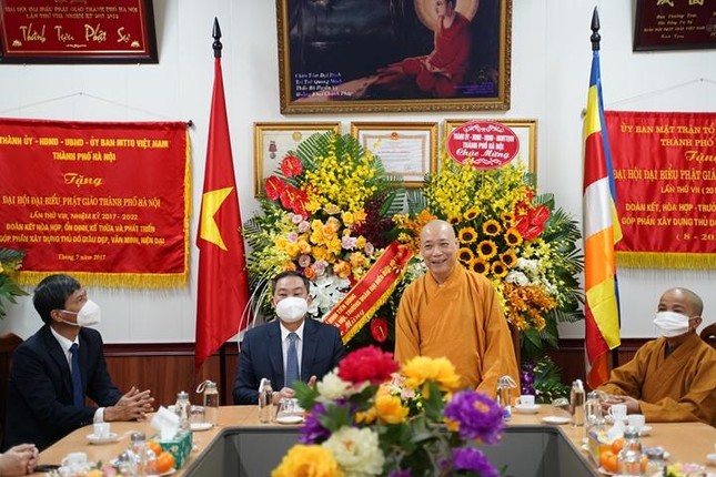 Hòa thượng Thích Bảo Nghiêm trân trọng cảm ơn tình cảm và những lời chúc mừng tốt đẹp của lãnh đạo các cơ quan Hòa thượng Thích Bảo Nghiêm trân trọng cảm ơn tình cảm và những lời chúc mừng tốt đẹp của lãnh đạo các cơ quan