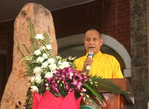 Đại đức Thích Nguyên Thọ phát biểu khai mạc Đại đức Thích Nguyên Thọ phát biểu khai mạc