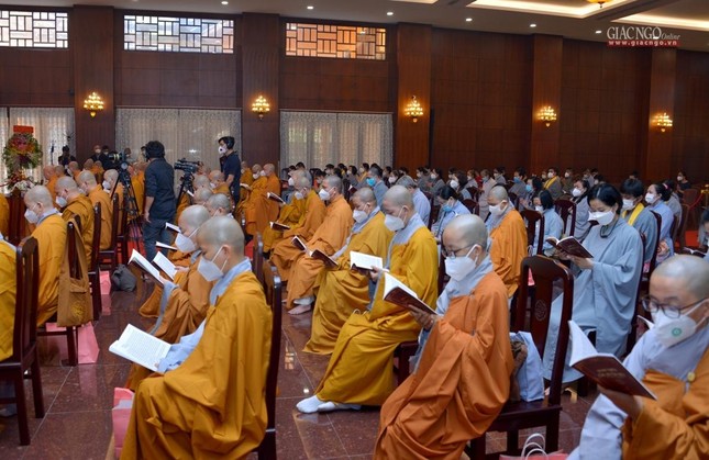 Đồng hiệp lực cầu nguyện nương nhờ năng lực của chư Phật mọi đau khổ được buông bỏ Đồng hiệp lực cầu nguyện nương nhờ năng lực của chư Phật mọi đau khổ được buông bỏ