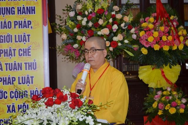 Thượng tọa Thích Huệ Chấn phát biểu khai mạc Thượng tọa Thích Huệ Chấn phát biểu khai mạc