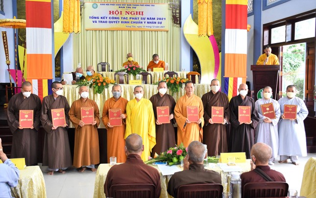 Trao quyết định chuẩn y nhân sự Ban Trị sự Phật giáo TP.Vũng Tàu và các ban chuyên môn