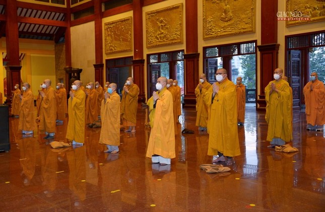 Giới pháp là sinh mệnh của Tăng đoàn