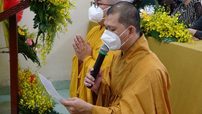 Đại đức Thích An Nguyện, tân trụ trì đã phát nguyện