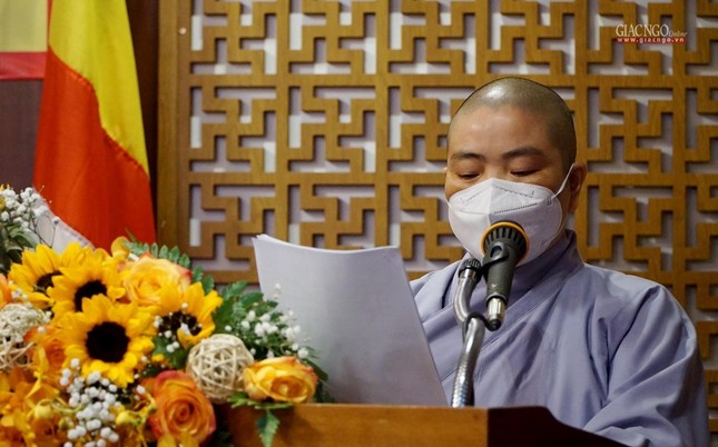 Sư cô Thích nữ Như Luật báo cáo hoạt động Phật sự khóa IX Sư cô Thích nữ Như Luật báo cáo hoạt động Phật sự khóa IX