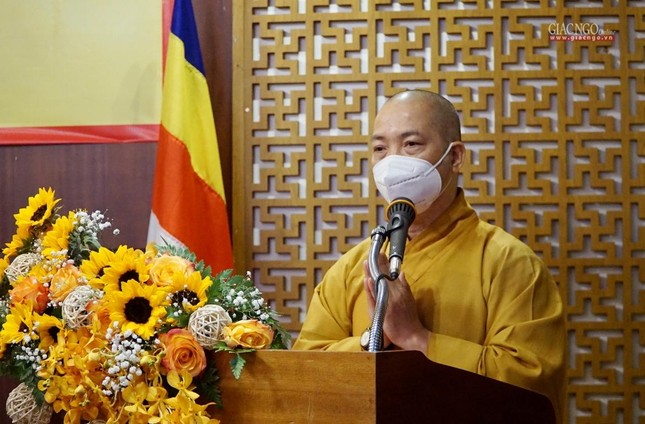 Thượng tọa Thích Quang Thạnh công bố quyết định tặng Bằng tuyên dương công đức của Ban Trị sự GHPGVN TP.HCM Thượng tọa Thích Quang Thạnh công bố quyết định tặng Bằng tuyên dương công đức của Ban Trị sự GHPGVN TP.HCM