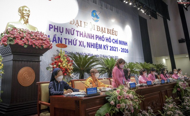 Chủ tọa đoàn điều hành đại hội Chủ tọa đoàn điều hành đại hội