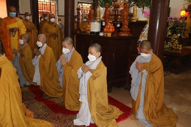 Thành kính tưởng niệm Giác linh cố Ni trưởng Thành kính tưởng niệm Giác linh cố Ni trưởng