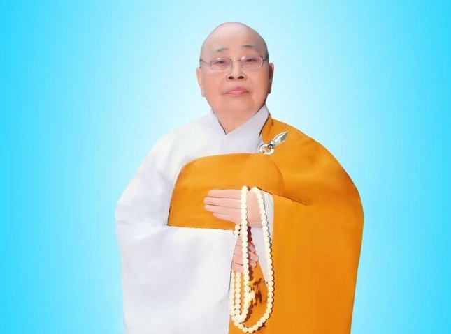 Chân dung Ni trưởng Thích nữ Mỹ Dung