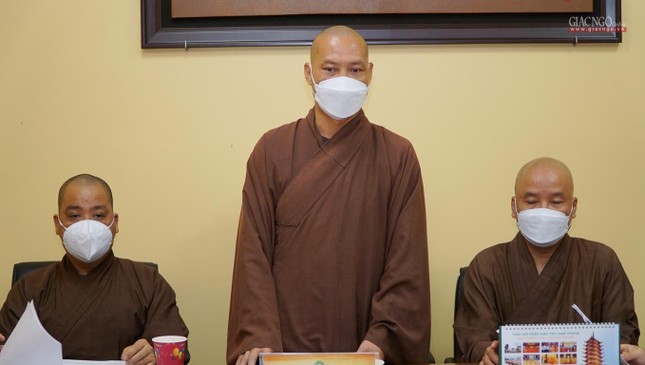 Thượng tọa Thích Trí Chơn phát biểu khai mạc buổi họp Thượng tọa Thích Trí Chơn phát biểu khai mạc buổi họp