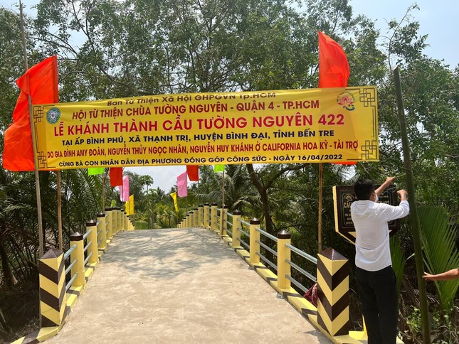 Cây cầu kiên cố được đưa vào sử dụng tại xã Thạnh Trị - Ảnh: TN