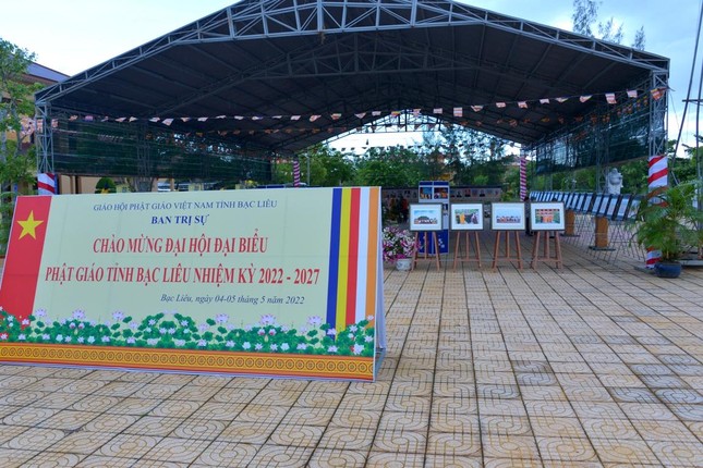 Khu triển lãm hình ảnh hoạt động Phật sự nhân Đại hội đại biểu Phật giáo tỉnh lần thứ VI Khu triển lãm hình ảnh hoạt động Phật sự nhân Đại hội đại biểu Phật giáo tỉnh lần thứ VI