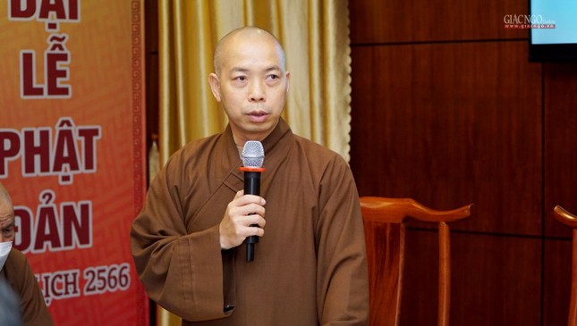 Thượng tọa Thích Quang Thạnh, Phó Thư ký kiêm Chánh Văn phòng Ban Trị sự đã nêu kế hoạch về trật tự, an ninh cho đại lễ Thượng tọa Thích Quang Thạnh, Phó Thư ký kiêm Chánh Văn phòng Ban Trị sự đã nêu kế hoạch về trật tự, an ninh cho đại lễ