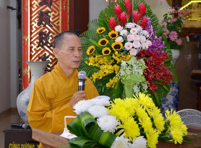 Hòa thượng Thích Thiện Thống, Phó Chủ tịch Hội đồng Trị sự cung tuyên tiểu sử Bồ-tát Thích Quảng Đức