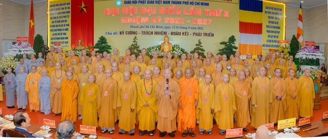 Tân Ban Trị sự GHPGVN TP.HCM nhiệm kỳ 2022-2027 - Ảnh: Đăng Huy Tân Ban Trị sự GHPGVN TP.HCM nhiệm kỳ 2022-2027 - Ảnh: Đăng Huy