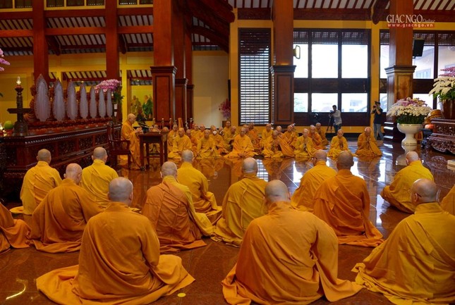 Giới luật được nhấn mạnh là biểu hiện của thọ mạng Chánh pháp Giới luật được nhấn mạnh là biểu hiện của thọ mạng Chánh pháp