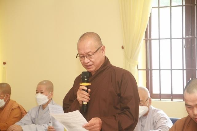 Thương tọa Thích Trí Định, Phó Thư ký đọc Công văn số 1415/SNV-BTG ngày 17-9-2021 của Sở Nội vụ Thương tọa Thích Trí Định, Phó Thư ký đọc Công văn số 1415/SNV-BTG ngày 17-9-2021 của Sở Nội vụ