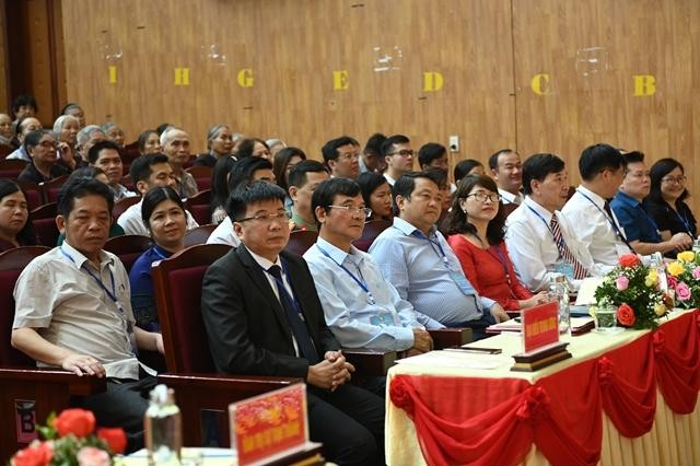 Đại diện lãnh đạo các cơ quan tỉnh, TP.Cao Bằng tham dự đại hội