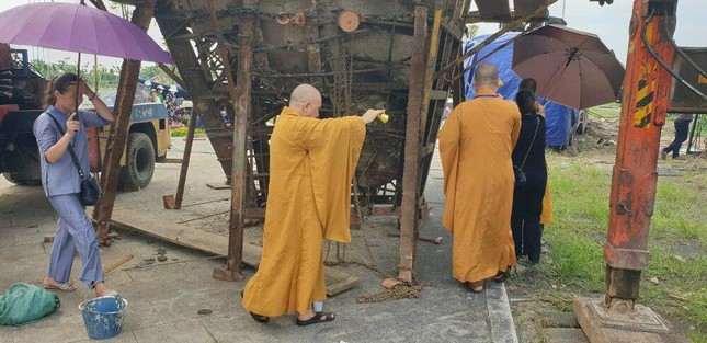 Chú nguyện lễ rót đồng đúc đồng tôn tượng tôn tượng Đức Di Lặc Chú nguyện lễ rót đồng đúc đồng tôn tượng tôn tượng Đức Di Lặc