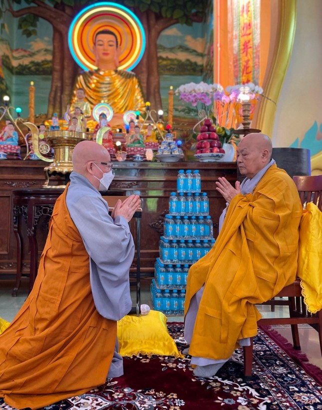 Ni trưởng Thích nữ Tịnh Nguyện, Ni trưởng Thích nữ Như Xuân đã tác pháp đối thú Tự tứ