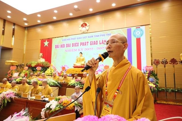 Đại đức Thích Đạo Ngộ trình bày dự thảo hoạt động Phật sự nhiệm kỳ VI (2022-2027) Đại đức Thích Đạo Ngộ trình bày dự thảo hoạt động Phật sự nhiệm kỳ VI (2022-2027)