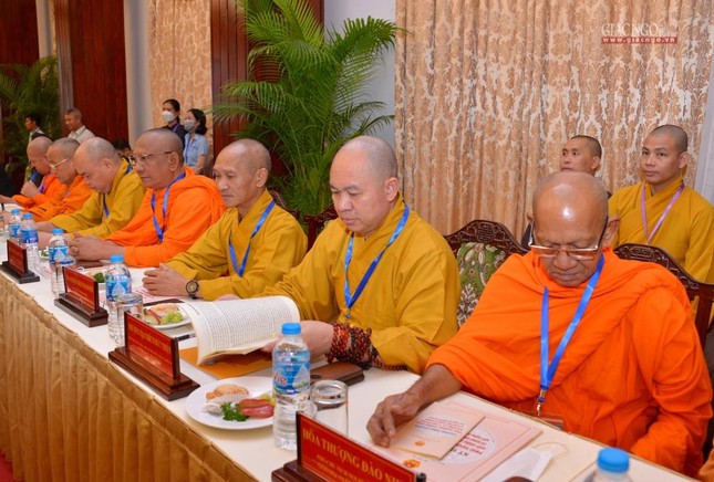 Đại biểu Phật giáo tham dự hội