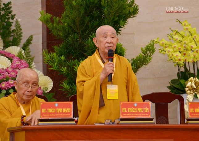 Trưởng lão Hòa thượng Thích Như Tín ban đạo từ