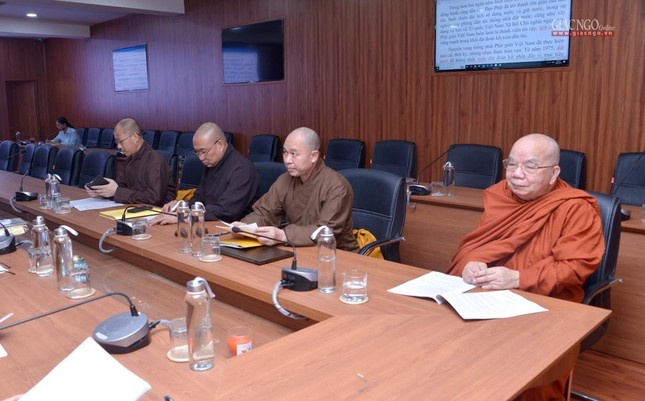 Đây là lần họp lần thứ ba để chỉnh sửa bản thảo Hiến chương tu chỉnh lần thứ VII Đây là lần họp lần thứ ba để chỉnh sửa bản thảo Hiến chương tu chỉnh lần thứ VII