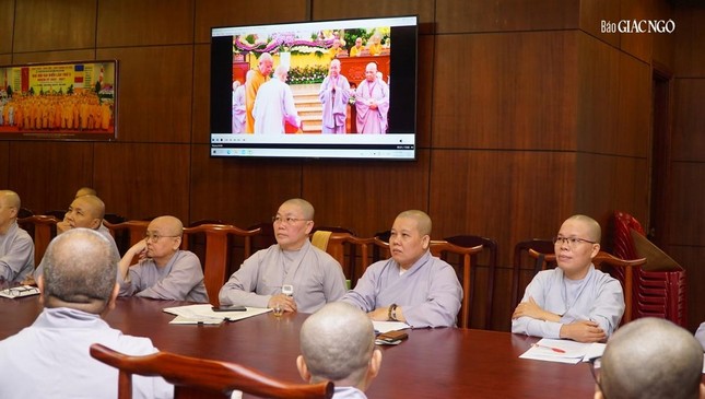 Xem video clip "Ni giới Tiềm năng - Hội nhập - Phát triển" Xem video clip "Ni giới Tiềm năng - Hội nhập - Phát triển"