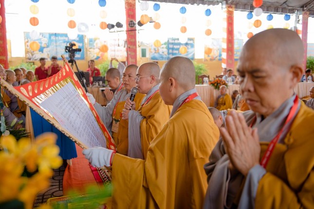 Cung an chức sự Ni