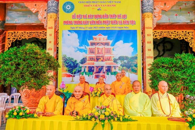 Chư tôn đức chứng minh, tham dự