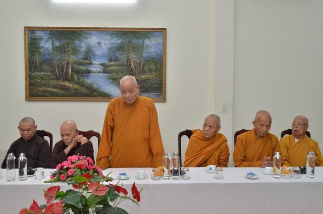 Hòa thượng Thích Thiện Toàn, Trưởng đoàn đại biểu Phật giáo TP tham dự Đại hội Phật giáo toàn quốc thay mặt đoàn cảm ơn Ban Tôn giáo TP Hòa thượng Thích Thiện Toàn, Trưởng đoàn đại biểu Phật giáo TP tham dự Đại hội Phật giáo toàn quốc thay mặt đoàn cảm ơn Ban Tôn giáo TP