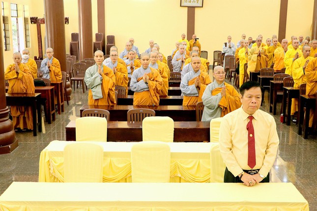 Thành kính dâng nén tâm hương tưởng niệm Thành kính dâng nén tâm hương tưởng niệm