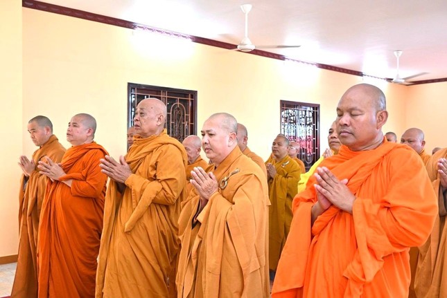 Chư tôn đức tưởng niệm cố Ni trưởng Thích nữ Như Nguyên Chư tôn đức tưởng niệm cố Ni trưởng Thích nữ Như Nguyên