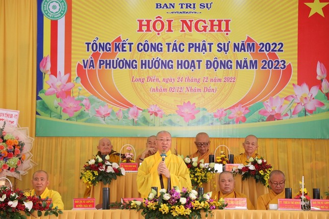 Thượng toạ Thích Thiện Thuận góp ý về công tác sinh hoạt tu học