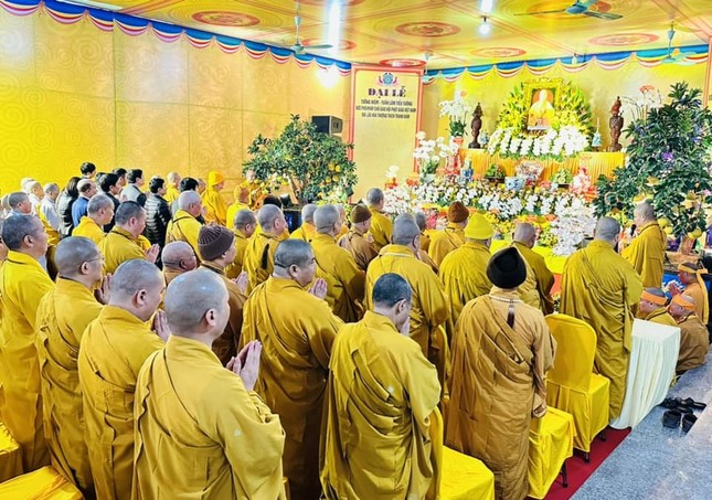 Thành kính đảnh lễ Giác linh Đại lão Hòa thượng Thích Thanh Đàm