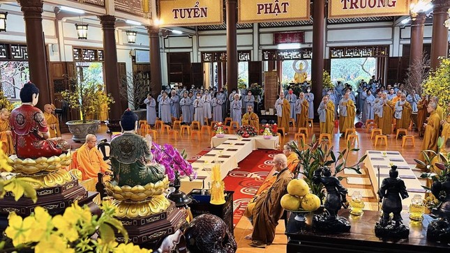 Pháp hội Dược Sư được Ban Trị sự tổ chức hàng năm theo truyền thống Pháp hội Dược Sư được Ban Trị sự tổ chức hàng năm theo truyền thống