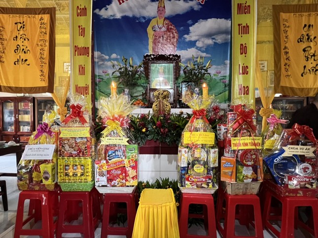 Di ảnh Hòa thượng Thích Tâm Huệ