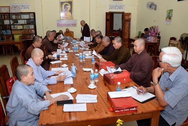 Chư tôn đức Ban Thường trực Ban Trị sự tỉnh họp Chư tôn đức Ban Thường trực Ban Trị sự tỉnh họp