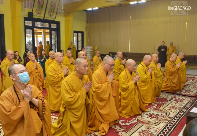 Chư tôn đức đại diện sơn môn