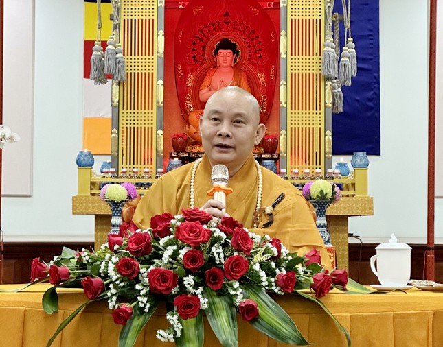 Thượng tọa Thích Giác Hiệp chia sẻ pháp thoại về ý nghĩa Bát quan trai