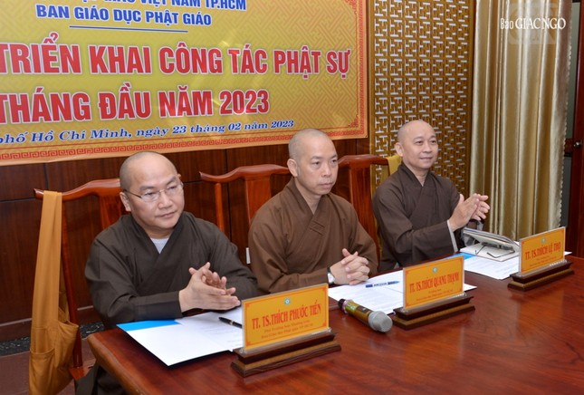 Chư tôn đức Thường trực Ban Giáo dục Phật giáo TP.HCM Chư tôn đức Thường trực Ban Giáo dục Phật giáo TP.HCM