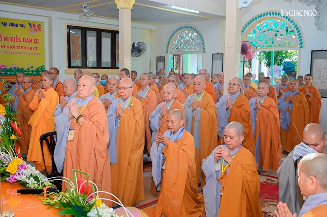 Chư Ni thành kính tưởng niệm Đức Thánh Tổ Ni Đại Ái Đạo, chư Ni tiền bối hữu công Phật giáo VN viên tịch qua các thời kỳ Chư Ni thành kính tưởng niệm Đức Thánh Tổ Ni Đại Ái Đạo, chư Ni tiền bối hữu công Phật giáo VN viên tịch qua các thời kỳ