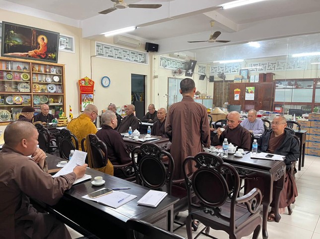 Ban Thường trực Ban Trị sự GHPGVN tỉnh triển khai công tác tổ chức Phật đản và Kỷ niệm 60 năm ngày Bồ-tát Thích Quảng Đức vị pháp thiêu thân