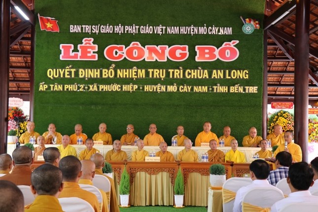 Quang cảnh buổi lễ Quang cảnh buổi lễ