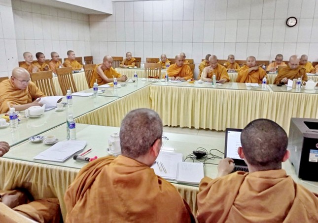 Quang cảnh buổi họp Ban Thường trực Giáo phẩm hệ phái Quang cảnh buổi họp Ban Thường trực Giáo phẩm hệ phái
