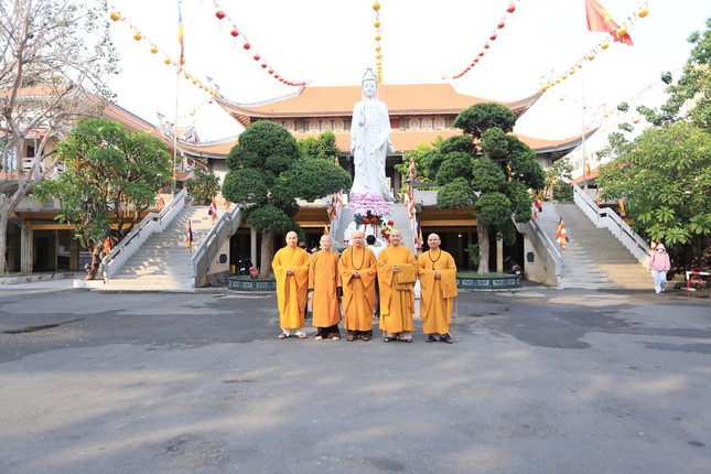 Tại chùa Vĩnh Nghiêm