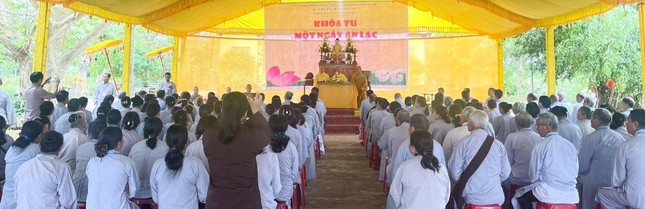 Chương trình tu học định kỳ do Ban Hướng dẫn Phật tử phối hợp với Phân ban Cư sĩ Phật tử huyện tổ chức