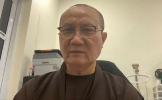 Thượng tọa Thích Phước Nghiêm đúc kết buổi họp