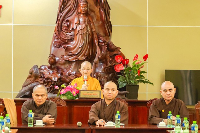 Hòa thượng Thích Minh Thiện phát biểu chỉ đạo Hòa thượng Thích Minh Thiện phát biểu chỉ đạo