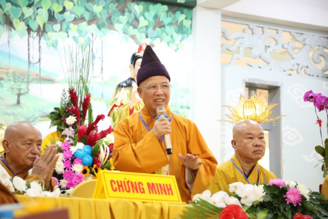 Hòa thượng Thích Thanh Quyết biểu dương công đức của Trường Trung cấp Phật học tỉnh